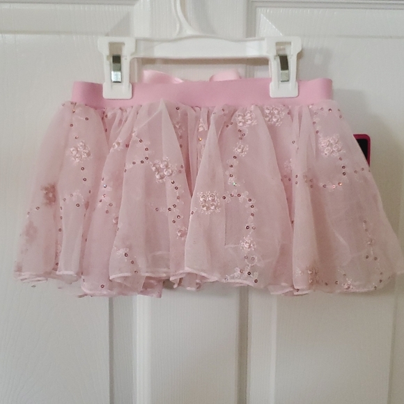 NWT Pau Brook Dancewear Pink Multilayer Sequins Skirt with Bow Size Child - Picture 3 of 8